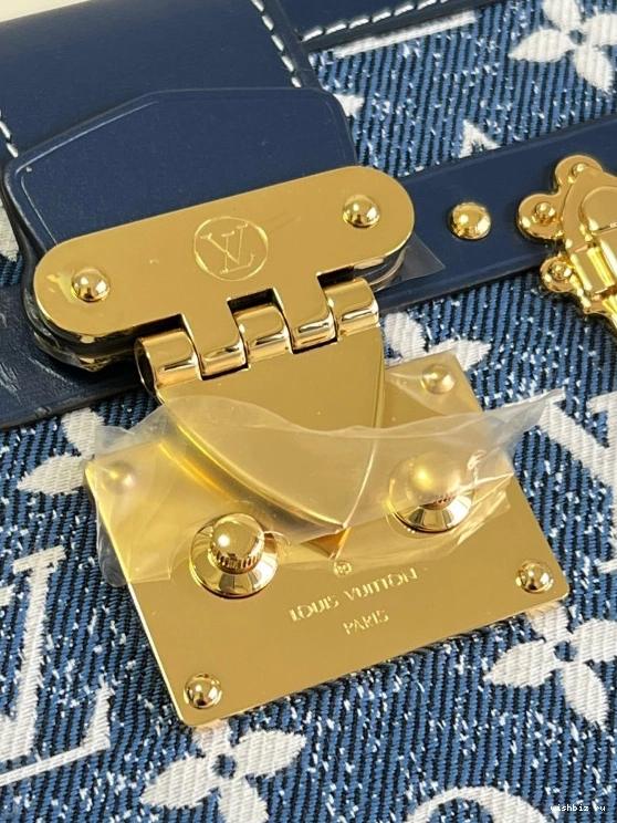 WIS MALLE VUITTON LOUIS PETITE 1230